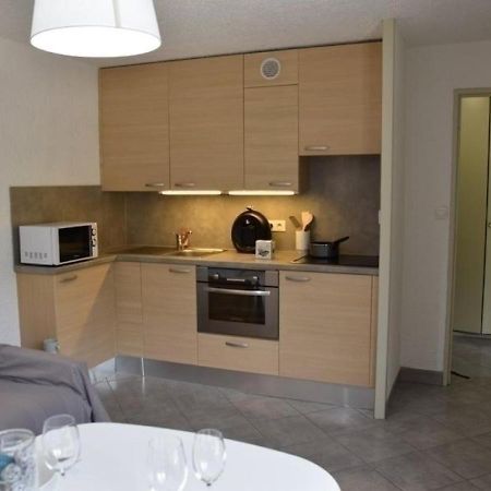 Bel Appartement 2 Pieces Avec Wifi, Parking, Au Pied Des Pistes De Ski A Montgenevre - Fr-1-266-145 Экстерьер фото
